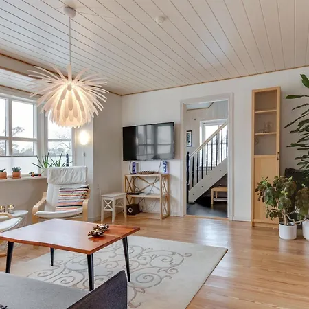 Prázdninový dům Amely - 500m From The Sea By Interhome *