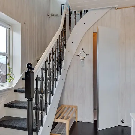 Amely - 500m From The Sea By Interhome